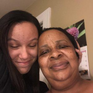 Meet your Posher, Polly